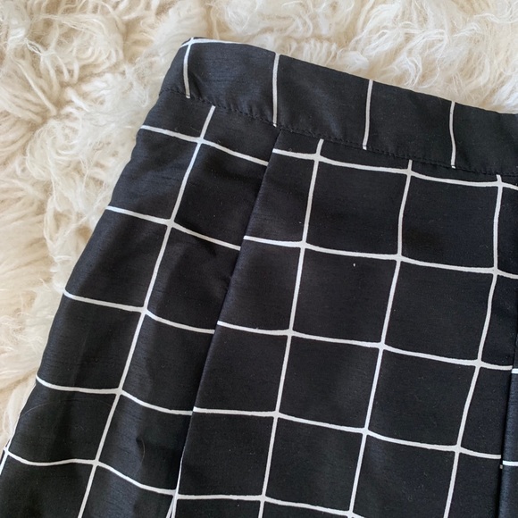 Schoolgirl skirt!!!! NWOT - Picture 2 of 3